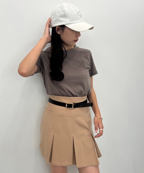 one after another NICE CLAUP(ワンアフターアナザーナイスクラップ)の「ワンポイント刺繍Tee(Tシャツ/カットソー・レディース・カーキ/オフホワイト/ブラック×ホワイト/オートミール・FREE)」の19枚目の写真