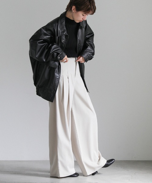select MOCA（セレクトモカ）の「フェイクレザーオーバーサイズ