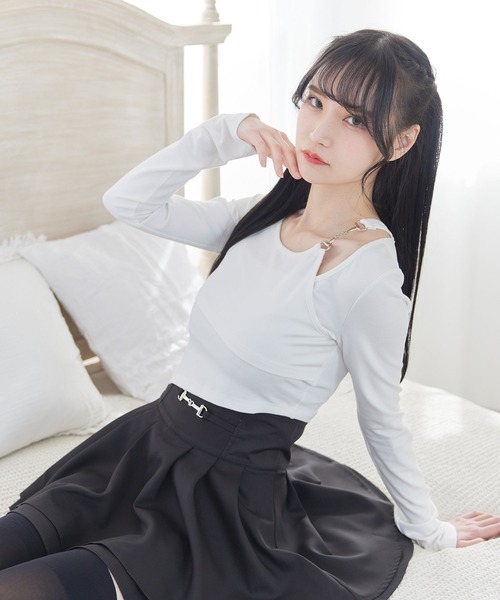 新品未使用　ダイアグラム　レイヤードカットソー セール】アシンメトリーレイヤードカットソー（Tシャツ