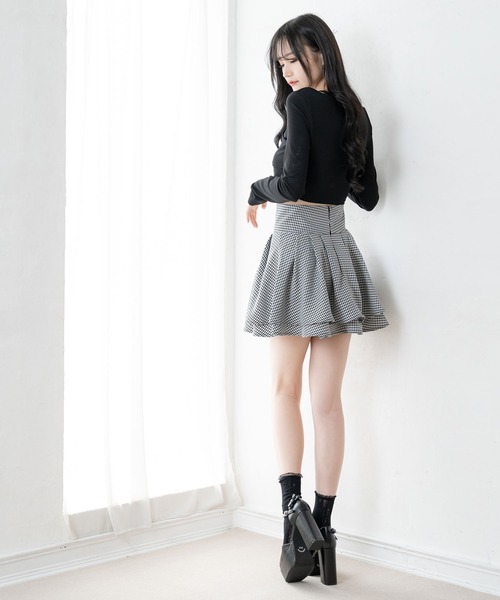 DearMyLoveMillor(ディアマイラブミラー)の「アシンメトリーレイヤードカットソー(Tシャツ/カットソー・レディース・ブラック/オフホワイト・MEDIUM/LARGE/X-LARGE/XX-LARGE)」の10枚目の写真