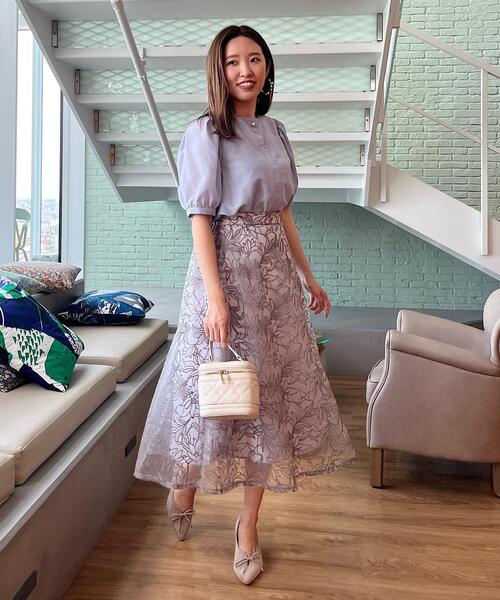 couture brooch(クチュールブローチ)の「◆【前後2WAY/洗える】シアーボリューム袖ブラウス(シャツ/ブラウス・レディース・ライトグレー/ブラック/ピンク系・38/42)」の14枚目の写真