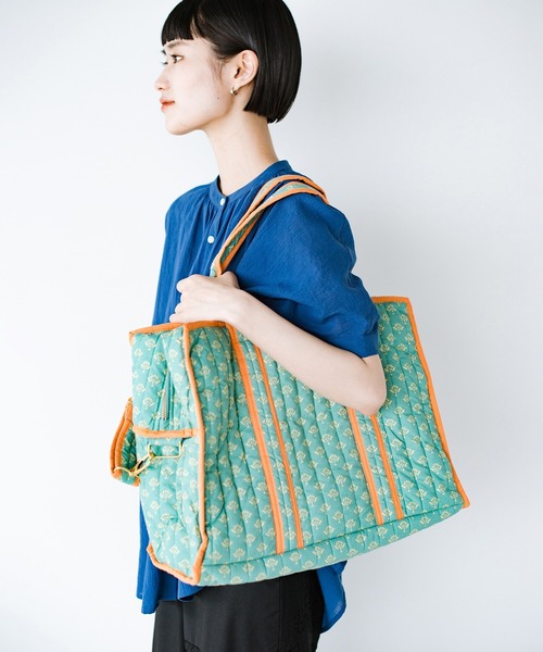 haco!（ハコ）の「【jou jou lier】インドプリントボストンバッグ（ボストンバッグ・レディース・ホワイト系その他/オレンジ系その他/ブルー系その他/グリーン系その他・ONE SIZE）」の2枚目の写真