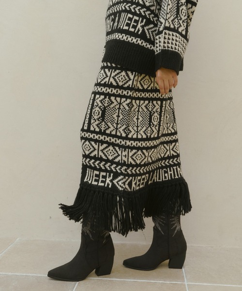 manana suerte(マニャーナスエルテ)の「セットアップ対応 カウチン柄ニットスカート(スカート・レディース・オフホワイト/グリーン/ブラック・FREE)」の7枚目の写真