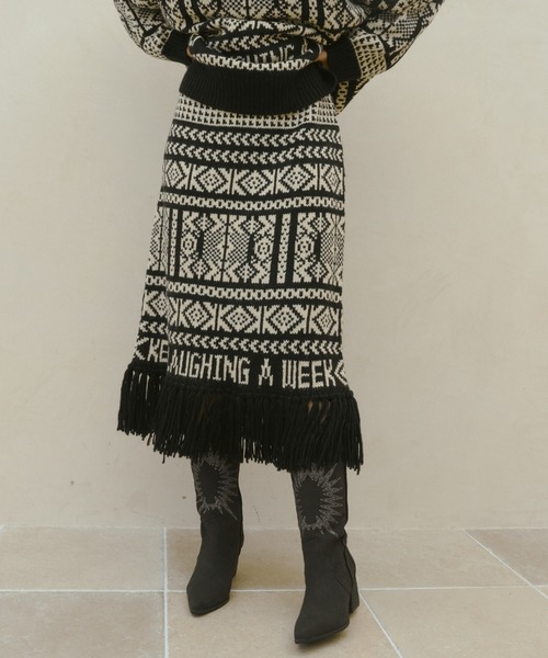 manana suerte(マニャーナスエルテ)の「セットアップ対応 カウチン柄ニットスカート(スカート・レディース・オフホワイト/グリーン/ブラック・FREE)」の9枚目の写真