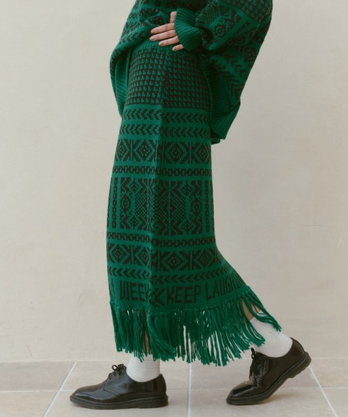 manana suerte(マニャーナスエルテ)の「セットアップ対応 カウチン柄ニットスカート(スカート・レディース・オフホワイト/グリーン/ブラック・FREE)」の13枚目の写真