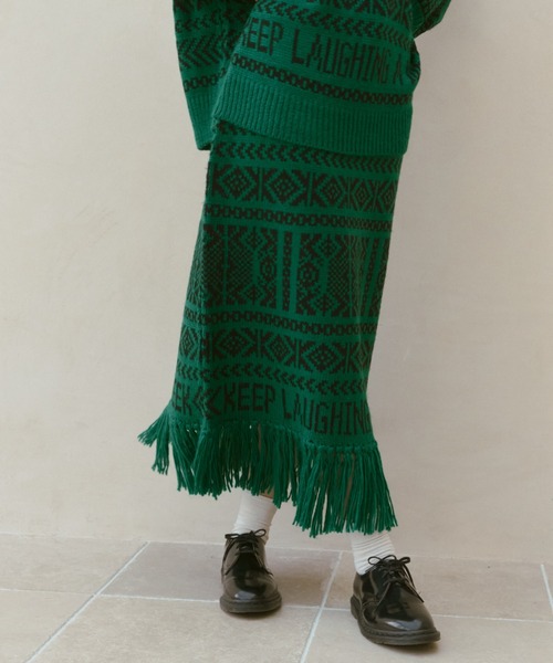 manana suerte(マニャーナスエルテ)の「セットアップ対応 カウチン柄ニットスカート(スカート・レディース・オフホワイト/グリーン/ブラック・FREE)」の12枚目の写真