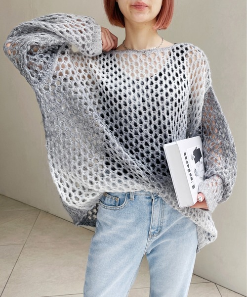 Meli rich（メリーリッチ）の「モヘヤメッシュルーズニット（ニット/セーター・レディース・ブルー/アイボリー/ブラック/グレー系その他/ベージュ/ブルー系その他・MEDIUM）」の4枚目の写真