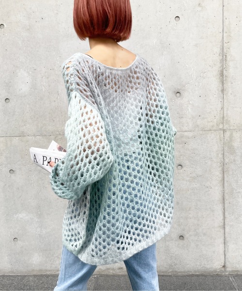 Meli rich（メリーリッチ）の「モヘヤメッシュルーズニット（ニット/セーター・レディース・ブルー/アイボリー/ブラック/グレー系その他/ベージュ/ブルー系その他・MEDIUM）」の6枚目の写真