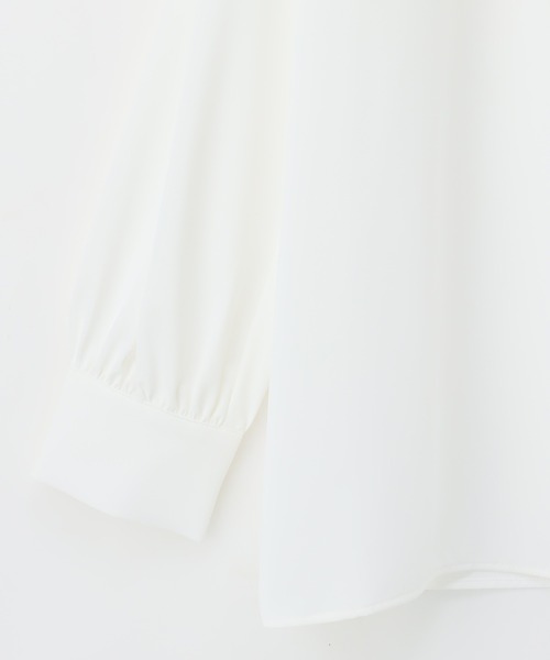 Honeys（ハニーズ）の「フリルボウタイブラウス（シャツ/ブラウス・レディース・アイボリー/ブラック/モカ/グレイッシュベージュ・M/S/L/3L/LL）」の15枚目の写真