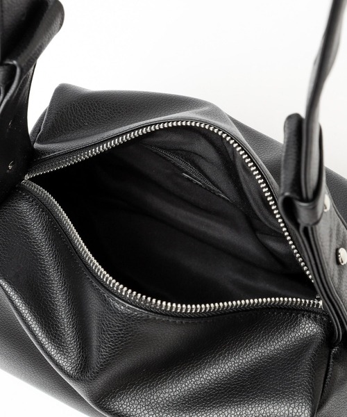 HARE(ハレ)の「スクエアソフトショルダーBAG(HARE)(ショルダーバッグ・レディース・シルバー/ブラック・FREE)」の21枚目の写真