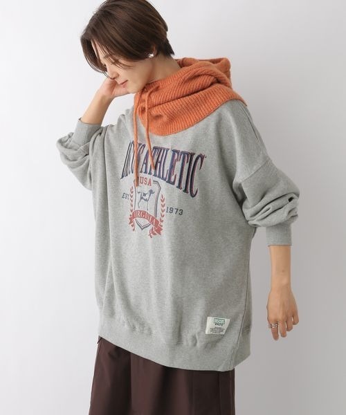 LEPSIM（レプシィム）の「【DISCUS／ディスカス】グラフィック裏毛プルオーバー　906052（スウェット・レディース・グリーン/オフホワイト/チャコールグレー/ブルー/グレー/チャコール/アイボリー・FREE）」の16枚目の写真