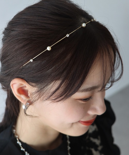 BLUEEAST（ブルーイースト）の「ビジュー＆パールカチューシャ（カチューシャ・レディース・シルバー/シルバー系/ゴールド系/ゴールド・FREE）」の8枚目の写真