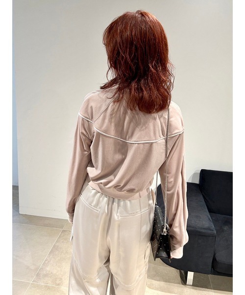 LILY BROWN（リリーブラウン）の「【LILY BROWN×MARY QUANT】ベロアトラックジャケット（ジャージ・レディース・ネイビー/ピンク・FREE）」の14枚目の写真