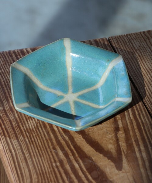 益子焼　皿 益子焼 かじうら製陶 砂皿（黒・水色・白） | REMOTE BOOKS