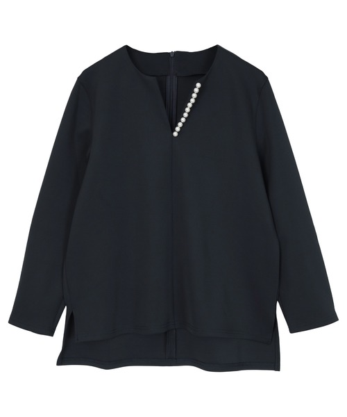 UR'S(ユアーズ)の「パール付キーネックトップス(Tシャツ/カットソー・レディース・ネイビー/ブラック/ベージュ・M/L/S)」の6枚目の写真