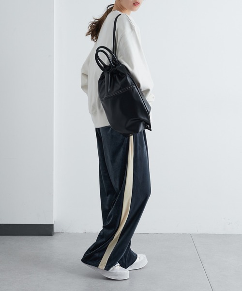 COLONY 2139（コロニートゥーワンスリーナイン）の「ソフトフェイク