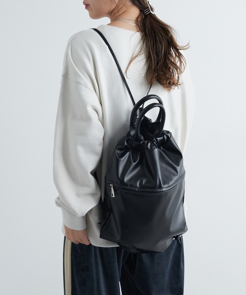 COLONY 2139（コロニートゥーワンスリーナイン）の「ソフトフェイク