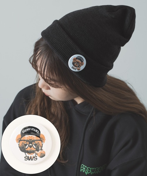 SIDEWAY STANCE(サイドウェイスタンス)の「【SIDEWAY STANCE】缶バッジ付き ニットキャップ(ニットキャップ/ビーニー・メンズ・杢グレー/ブルー/チャコール/パープル/グリーン/ブラック系/イエロー/ライトイエロー/ライトグリーン/ホワイト/ブラック系1/ブラック/ブラック系2/レッド/ブラウン/ベージュ・FREE)」の5枚目の写真