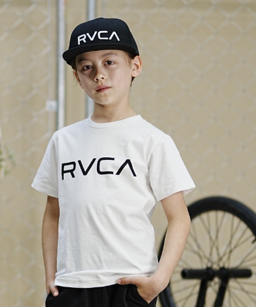 RVCA（ルーカ）の「RVCA/ルーカ RVCA/ルーカ キッズ 半袖Tシャツ 定番ロゴデザイン 親子コーデ BE045-226（Tシャツ/カットソー・キッズ・ブラック/ホワイト/ブラック×パープル・130cm/140cm/150cm/160cm）」の14枚目の写真