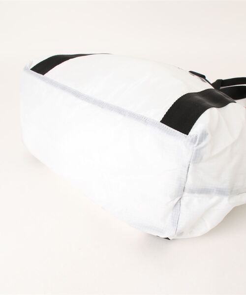 GRAVIS（グラヴィス）の「gravis グラビス GRAVIS COLOR TOTE BAG カジュアルバッグ 221A1190501 WHITE（ボディバッグ/ウエストポーチ・メンズ・ホワイト・FREE）」の3枚目の写真
