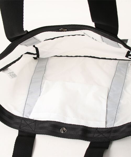 GRAVIS（グラヴィス）の「gravis グラビス GRAVIS COLOR TOTE BAG カジュアルバッグ 221A1190501 WHITE（ボディバッグ/ウエストポーチ・メンズ・ホワイト・FREE）」の4枚目の写真