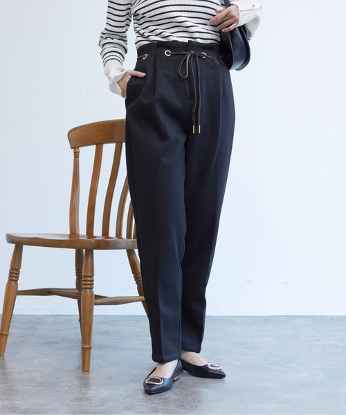 Chez toi(シェトワ)の「ハトメリボン起毛テーパードパンツ(その他パンツ・レディース・ブラック/ベージュ/アイボリー・MEDIUM/SMALL)」の21枚目の写真