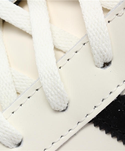 UNITED ARROWS（ユナイテッドアローズ）の「＜ADIDAS（アディダス）＞ PRO MDL VIN D（スニーカー・メンズ・ホワイト/ネイビー・28cm/27cm/26cm/26.5cm/28.5cm/27.5cm）」の3枚目の写真