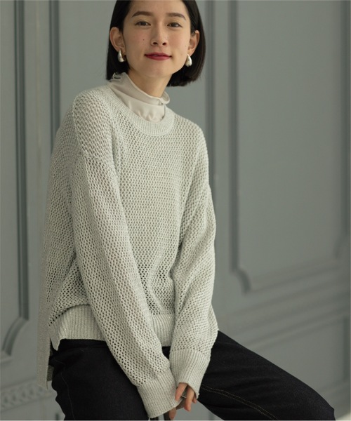 OPAQUE.CLIP（オペークドットクリップ）の「◆メタリックヤーン メッシュワイドニット【洗濯機洗い可】（ニット/セーター・レディース・ホワイト系6/サックスブルー系5/ベージュ系9・38/36/42/40）」の5枚目の写真