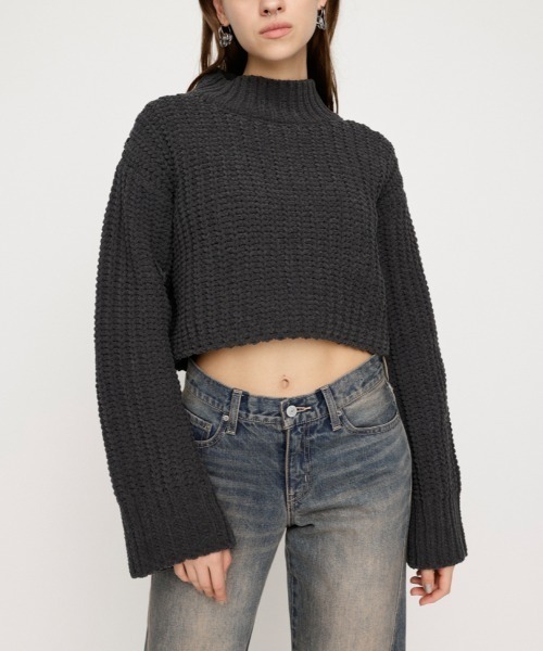 SLY（スライ）の「MOLE YARN CROP TOPS モールヤン クロップ トップス（ニット/セーター・レディース・ブラック/アイボリー/ダークグレー/クリアレッド・FREE）」の5枚目の写真