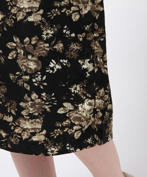 mystic(ミスティック)の「花柄タイトスカート(スカート・レディース・カーキ/ベージュ/ブラック・フリ-)」の5枚目の写真
