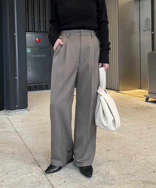 CAPRICIEUX LE'MAGE（カプリシューレマージュ）の「【ZOZOTOWN限定】【サイズ展開あり】ハイウエストカラースラックス（スラックス・レディース・ライトベージュ/グレー/ブラック/オフホワイト/ブラウン・40/38/36/34）」の3枚目の写真