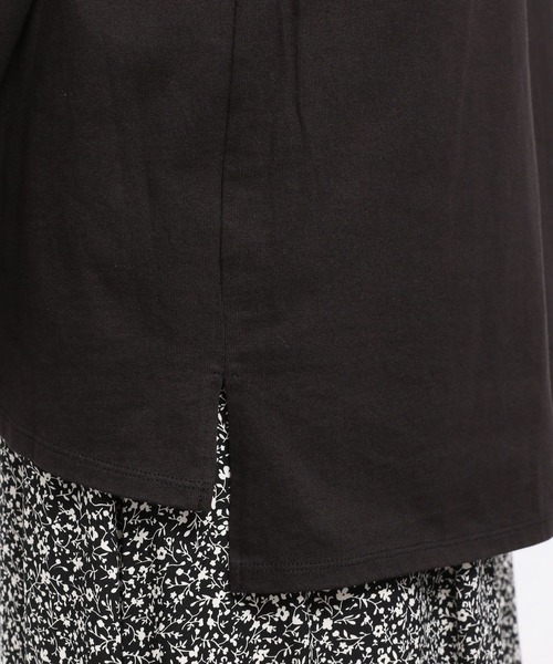 GLOBAL WORK Smile Seed Store（グローバルワーク スマイルシードストア）の「コットンアシメフレアTシャツ長袖/984085（Tシャツ/カットソー・レディース・オフホワイト/グレー系その他/ブラック/ライトベージュ・LARGE/SMALL/MEDIUM/X-LARGE）」の18枚目の写真