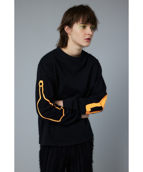 HeRIN.CYE(ヘリンドットサイ)の「Wine long T-shirt ワインロングTシャツ(Tシャツ/カットソー・レディース・ホワイト/ブラック・FREE)」の2枚目の写真