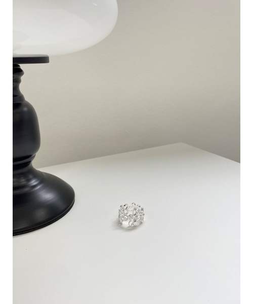 JUMELLE(ジュメロ)の「flower shape ring(リング・レディース・シルバー・FREE)」の15枚目の写真