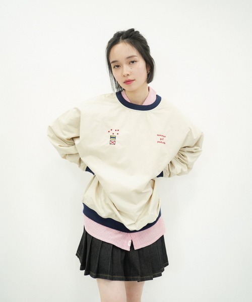 ささやかな彩りのナイロンプルオーバー common gull products.（コモンガルプロダクツ）の「ささやかな