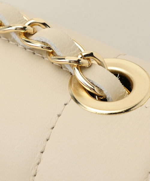 La TOTALITE（ラトータリテ）の「【MILOS/ミロス】別注スクエアキルトショルダーBAG（ショルダーバッグ・レディース・アイボリー/ブルー系その他・FREE）」の20枚目の写真