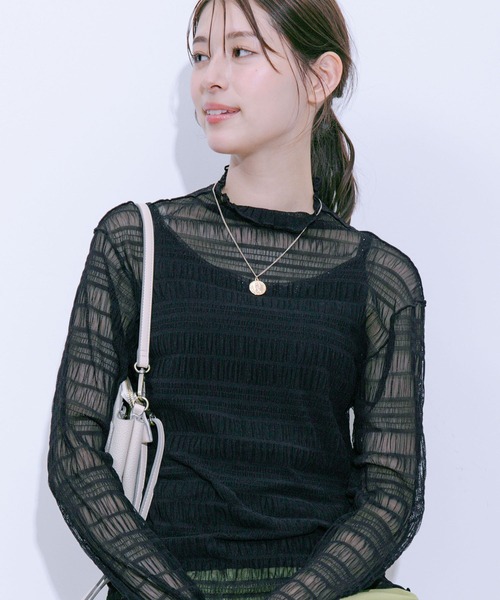 Jayro（ジャイロ）の「スモッキングレース シアーハイネック（Tシャツ/カットソー・レディース・ブルー/オフホワイト/ホワイト/ブラック・M）」の4枚目の写真