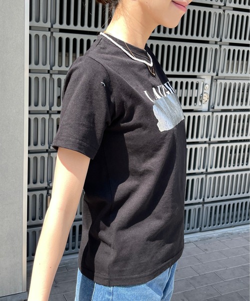 Meli rich（メリーリッチ）の「箔プリントLAUGH英字ロゴ消しコンパクトT（Tシャツ/カットソー・レディース・ブラック×シルバー/ホワイト×シルバー・FREE）」の13枚目の写真