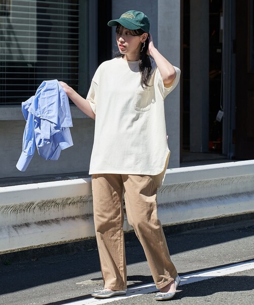 FREAK'S STORE(フリークスストア)の「WEB限定 USAコットン ビッグシルエット 半袖 Tシャツ(Tシャツ/カットソー・レディース・ブラック/レッド/ブラウン/ブルー/オフホワイト/ストライプ・フリ-)」の22枚目の写真