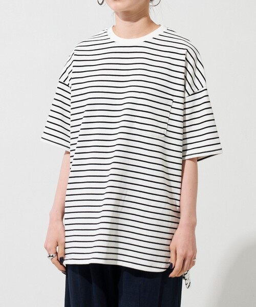 FREAK'S STORE(フリークスストア)の「WEB限定 USAコットン ビッグシルエット 半袖 Tシャツ(Tシャツ/カットソー・レディース・ブラック/レッド/ブラウン/ブルー/オフホワイト/ストライプ・フリ-)」の8枚目の写真