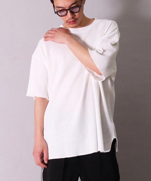 UNIVERSAL OVERALL(ユニバーサルオーバーオール)の「(LG)【UNIVERSAL OVERALL】【パックT】ルーズフィット ワッフル Tシャツ(Tシャツ/カットソー・メンズ・ホワイト系1/ホワイト系2/ブラック系2/ブラック系/ホワイト/ブラック系1・MEDIUM/LARGE/X-LARGE)」の19枚目の写真