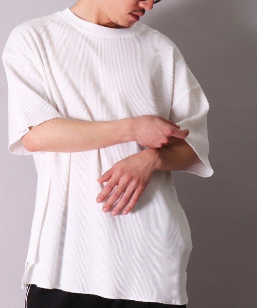 UNIVERSAL OVERALL(ユニバーサルオーバーオール)の「(LG)【UNIVERSAL OVERALL】【パックT】ルーズフィット ワッフル Tシャツ(Tシャツ/カットソー・メンズ・ホワイト系1/ホワイト系2/ブラック系2/ブラック系/ホワイト/ブラック系1・MEDIUM/LARGE/X-LARGE)」の20枚目の写真
