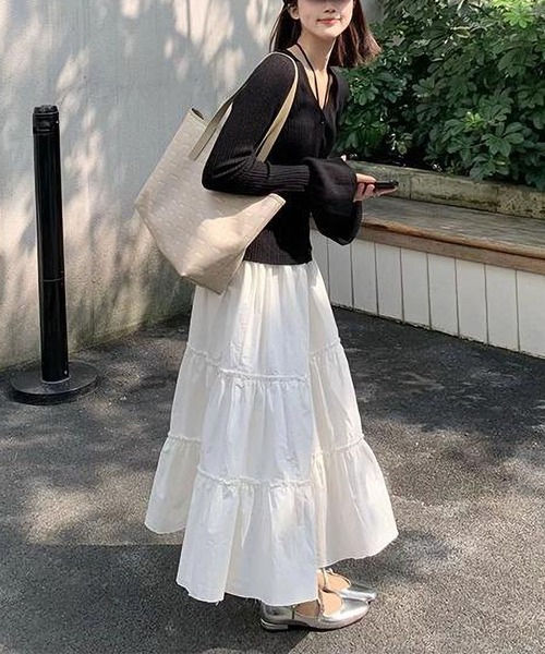 BLANC FICELLE(ブランフィセル)の「切替 スカート(スカート・レディース・ブラック/アイボリー/ベージュ/ホワイト・M)」の1枚目の写真