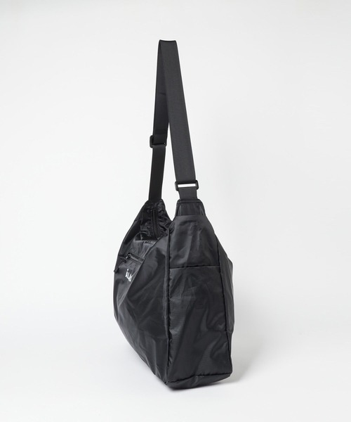 ALAND（エーランド）の「【UNISEX】ALAND／ナイロンショルダーBAG（折りたたみ可能）（ショルダーバッグ・レディース・ライトグリーン/ネイビー/ブラック・FREE）」の20枚目の写真