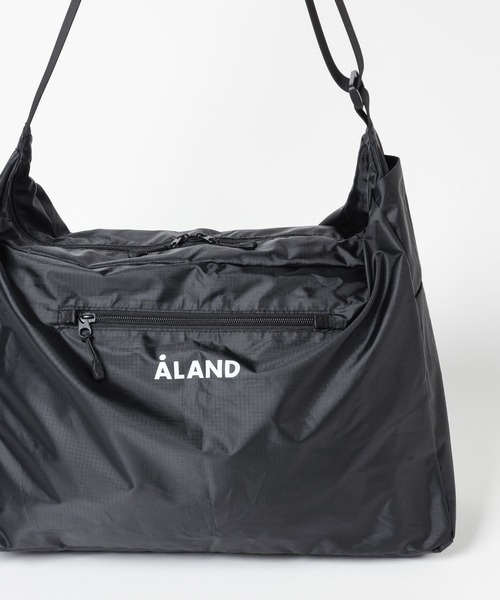 ALAND（エーランド）の「【UNISEX】ALAND／ナイロンショルダーBAG（折りたたみ可能）（ショルダーバッグ・レディース・ライトグリーン/ネイビー/ブラック・FREE）」の18枚目の写真