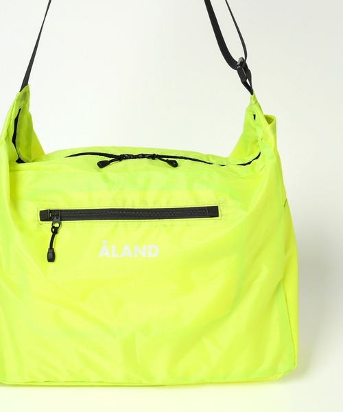 ALAND（エーランド）の「【UNISEX】ALAND／ナイロンショルダーBAG（折りたたみ可能）（ショルダーバッグ・レディース・ライトグリーン/ネイビー/ブラック・FREE）」の17枚目の写真