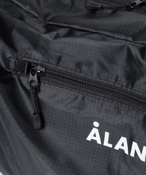 ALAND（エーランド）の「【UNISEX】ALAND／ナイロンショルダーBAG（折りたたみ可能）（ショルダーバッグ・レディース・ライトグリーン/ネイビー/ブラック・FREE）」の11枚目の写真