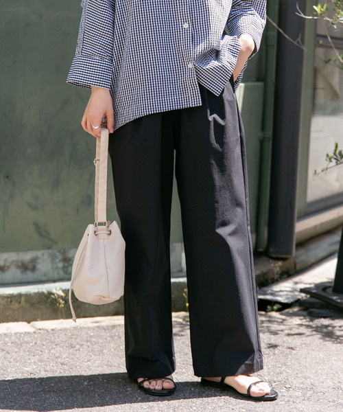 FORK&SPOON（フォークアンドスプーン）の「『イージーケア』FORK&SPOON　撥水アクティブパンツ（その他パンツ・レディース・ブラック/カーキ・1/2）」の2枚目の写真