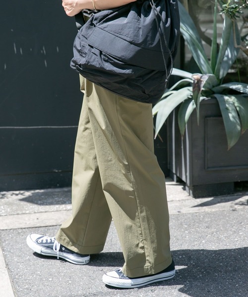 FORK&SPOON（フォークアンドスプーン）の「『イージーケア』FORK&SPOON　撥水アクティブパンツ（その他パンツ・レディース・ブラック/カーキ・1/2）」の16枚目の写真