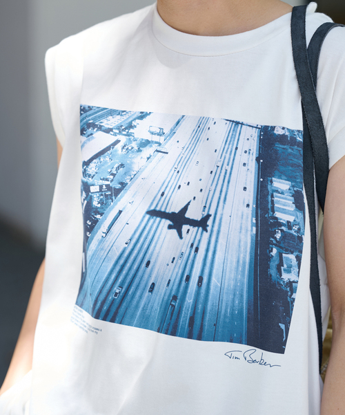 FRAMeWORK(フレームワーク)の「JANE SMITH/ジェーンスミス TIM BARBER UNITED PLANE SHADO(Tシャツ/カットソー・レディース・ホワイト・FREE)」の12枚目の写真
